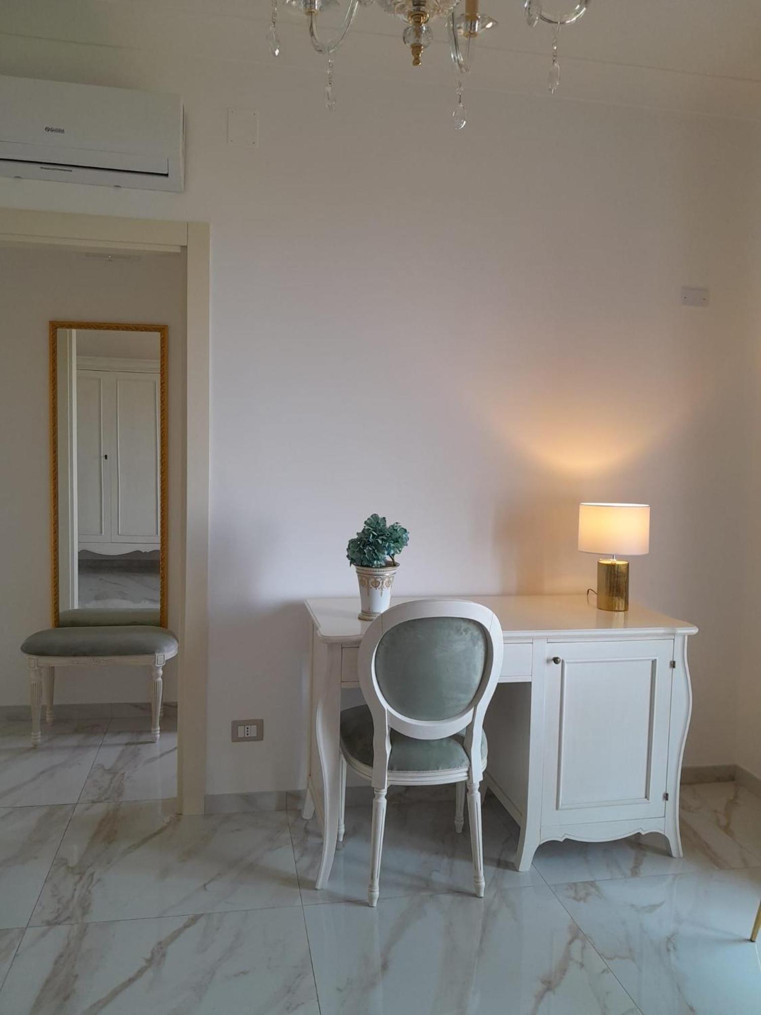 Bed and Breakfast La Vigna Del Vento Casola di Napoli Exterior foto